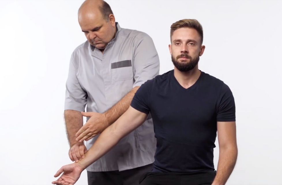 Roos Testing Roos Test (Elevated Arm Stress Test)
